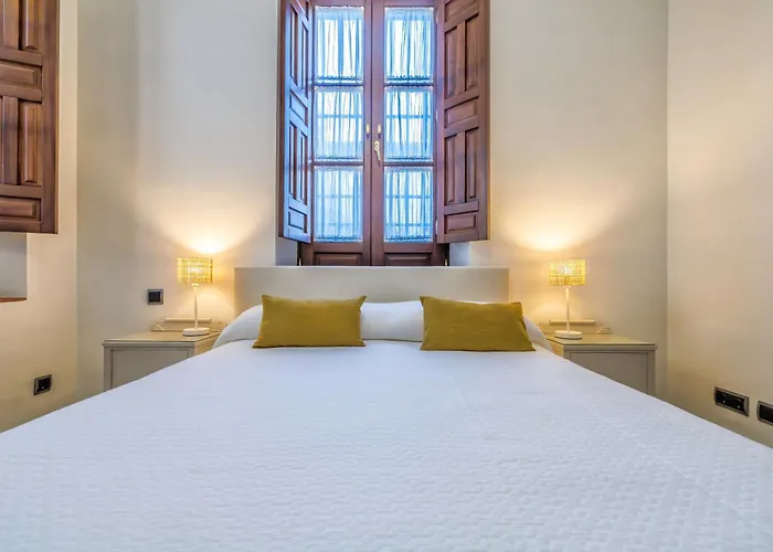 Viana & Centro Historico *